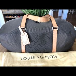 Louis Vuitton Damier Geant Duffle Tote